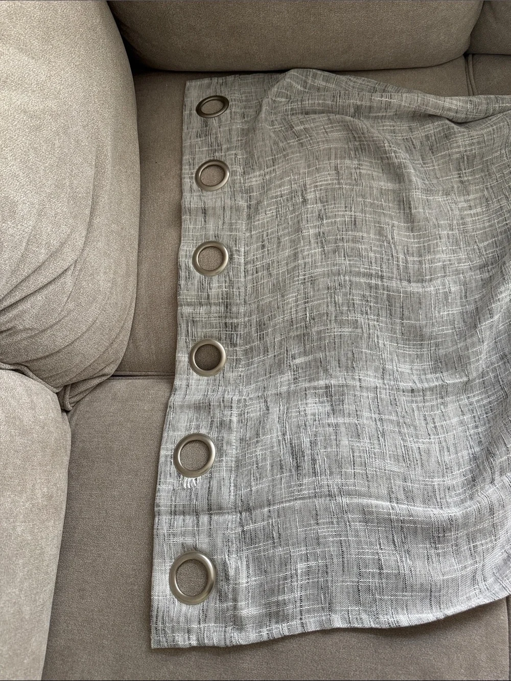 N/A light gray